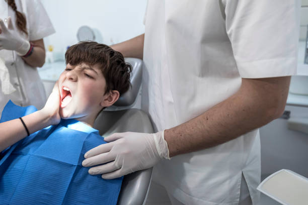 Best Emergency Treatment for Oral Infections in Clay City, KY